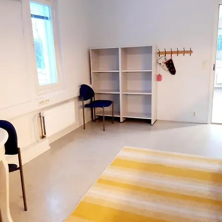 Rauhallinen Kahden Makuuhuoneen Asunto Iittalassa Junaradan Vieressae 公寓 海门林纳